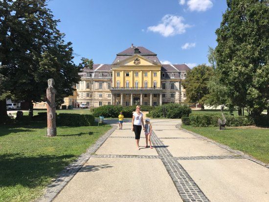 Batthyány-Strattmann-Schloss